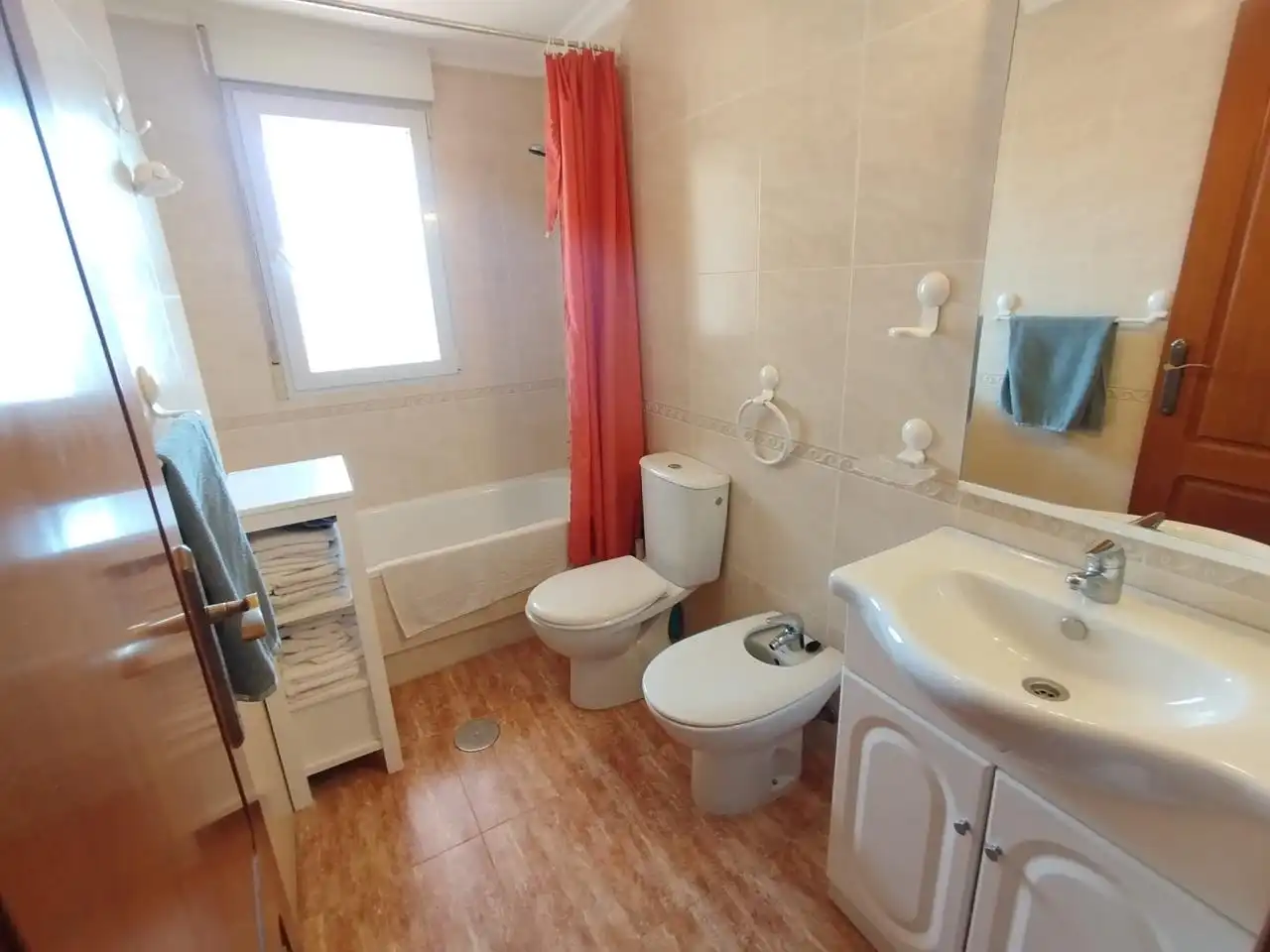 Baño de Apartamento en venta en La Manga del Mar Menor con Aire acondicionado, Calefacción y Terraza