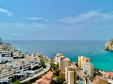 Àtic amb piscina en venda a Cala de Finestrat