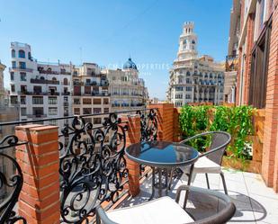 Terrace of Attic to rent in  Valencia Capital  with Air Conditioner and Terrace