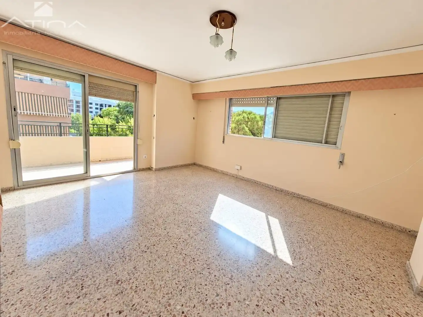 Flat with terrace for sale in Centro Ciudad, imagen 2