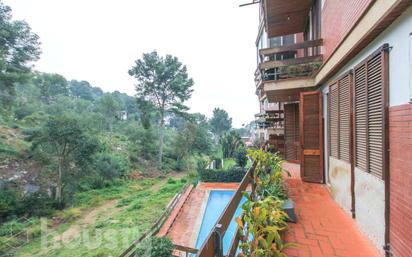 Garden of Planta baja for sale in Castelldefels  with Terrace, Storage room and Balcony