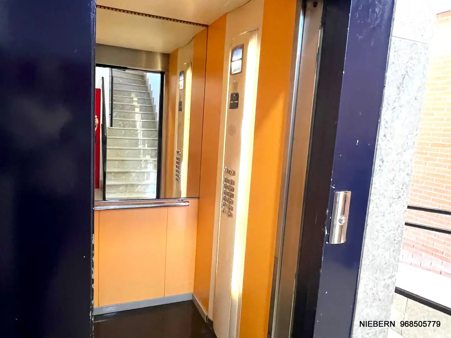 Wohnung zur Miete in Avenida Reina Victoria Eugenia, Alameda