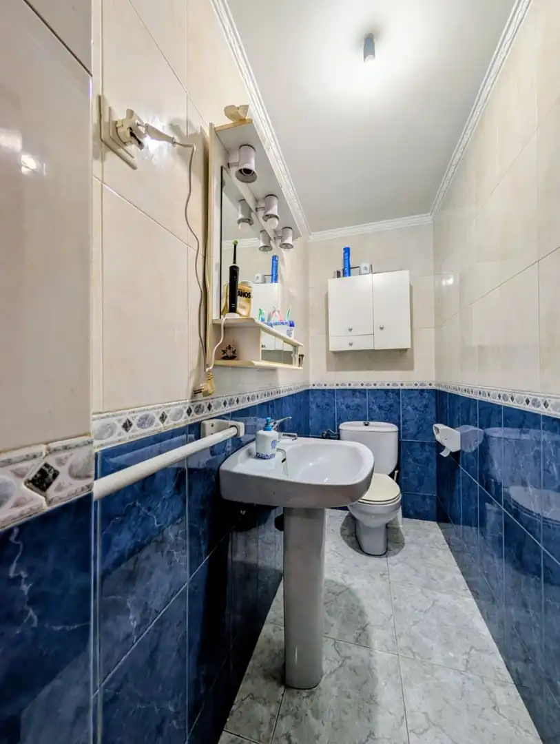 Bany de Casa o xalet en venda en Loja amb Aire condicionat, Terrassa i Traster