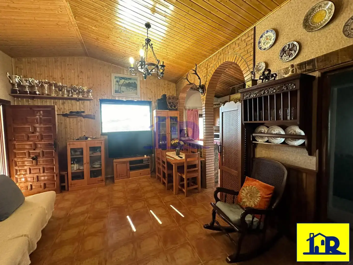 Living room of Houses for sale in Villar de Olalla  with Heating, Terrace and Storage room