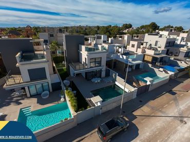 Villa con piscina in vendita a San Miguel de Salinas