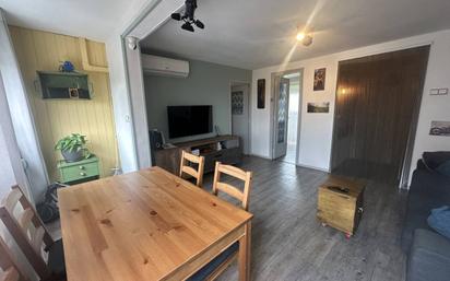 Dining room of Flat for sale in Sabadell  with Air Conditioner, Heating and Parquet flooring