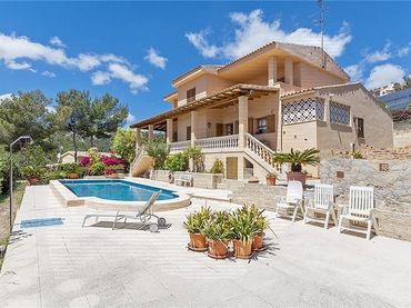 Maison avec balcon à vendre à Portals Nous