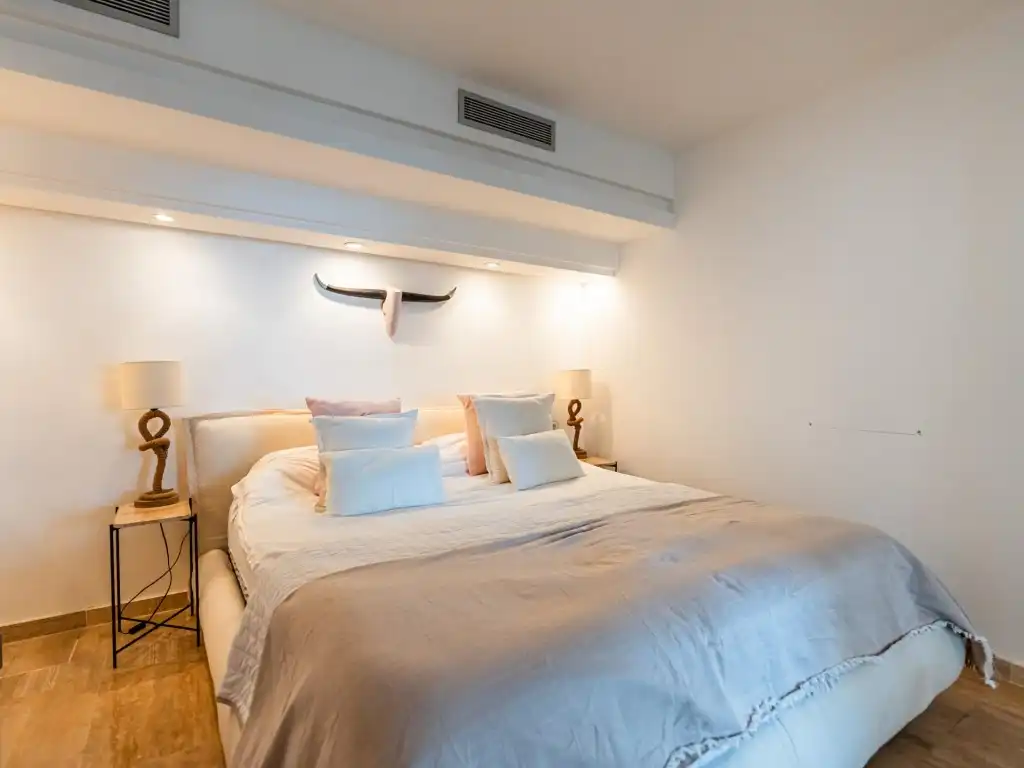 Habitación de Apartamento en venta en Sant Josep de sa Talaia con Calefacción y Jardín privado