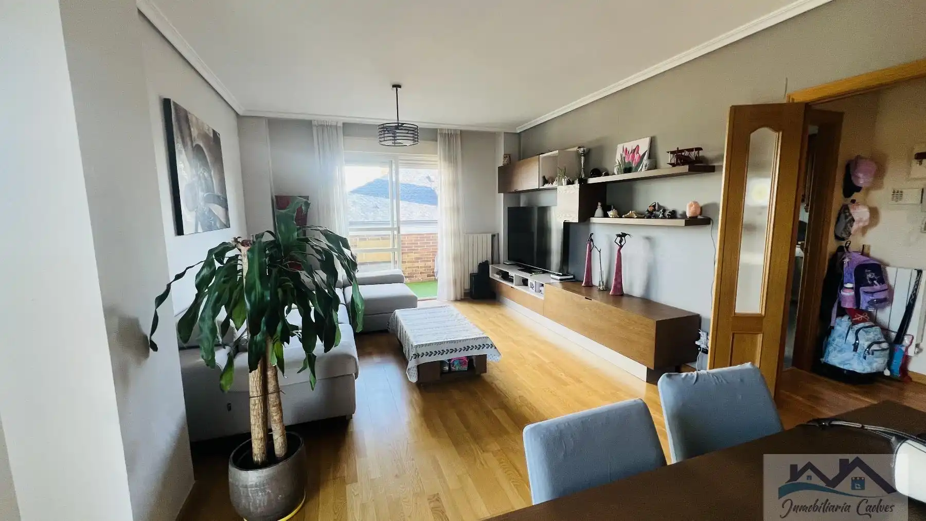 Sala d'estar de Pis en venda en Boadilla del Monte amb Calefacció, Terrassa i Traster