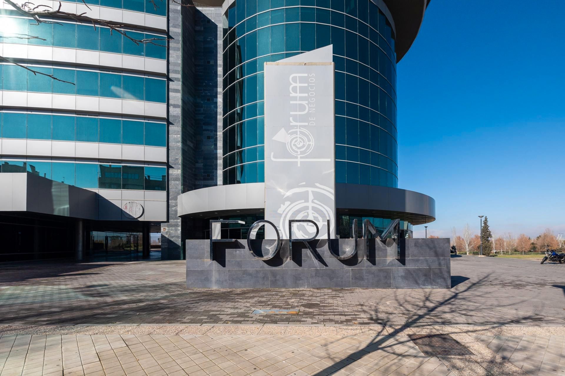 Exterior view of Office for sale in  Granada Capital