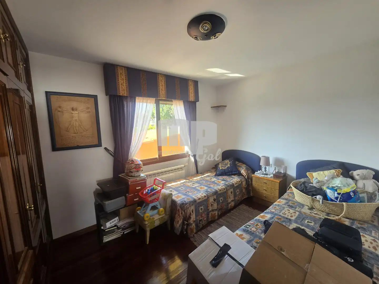 Habitación de Casa o chalet en venta en Vigo  con Calefacción, Jardín privado y Terraza