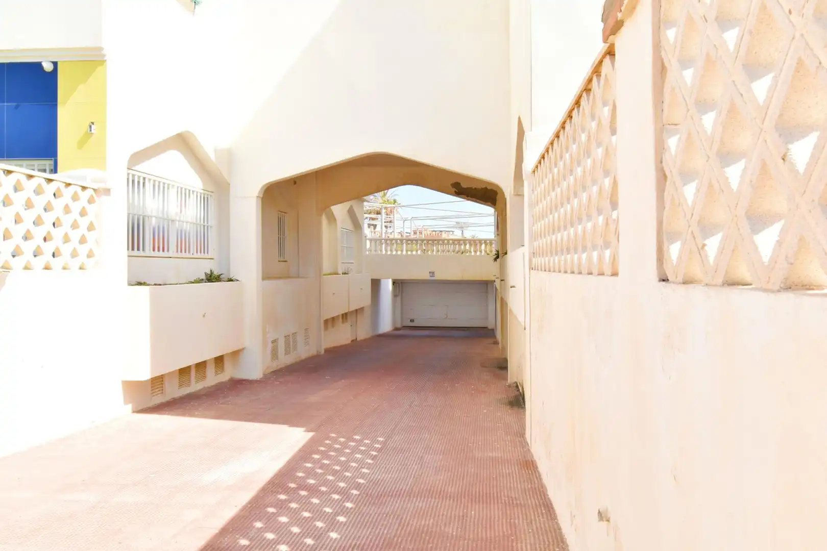 Pis en venda en El Ejido amb Jardí privat, Terrassa i Piscina comunitària