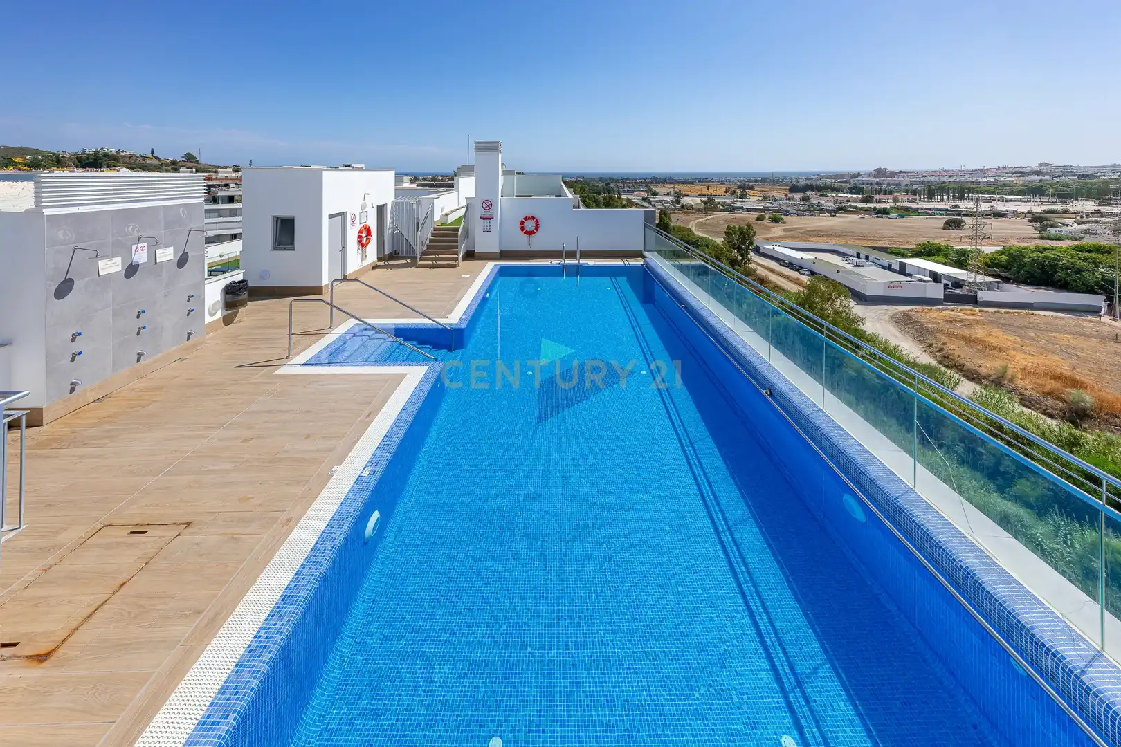 Piscina de Apartament en venda en Marbella amb Aire condicionat, Traster i Forn