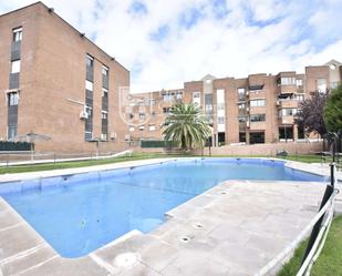 Swimming pool of Flat for sale in Pozuelo de Alarcón  with Terrace