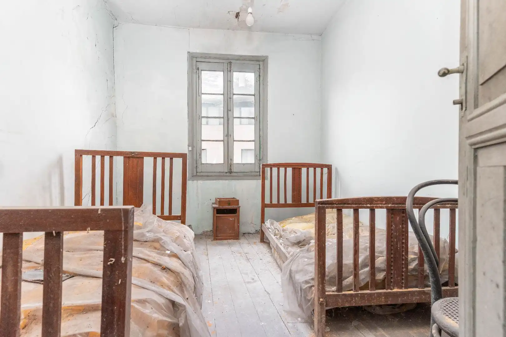 Bedroom of Houses for sale in Oviedo 