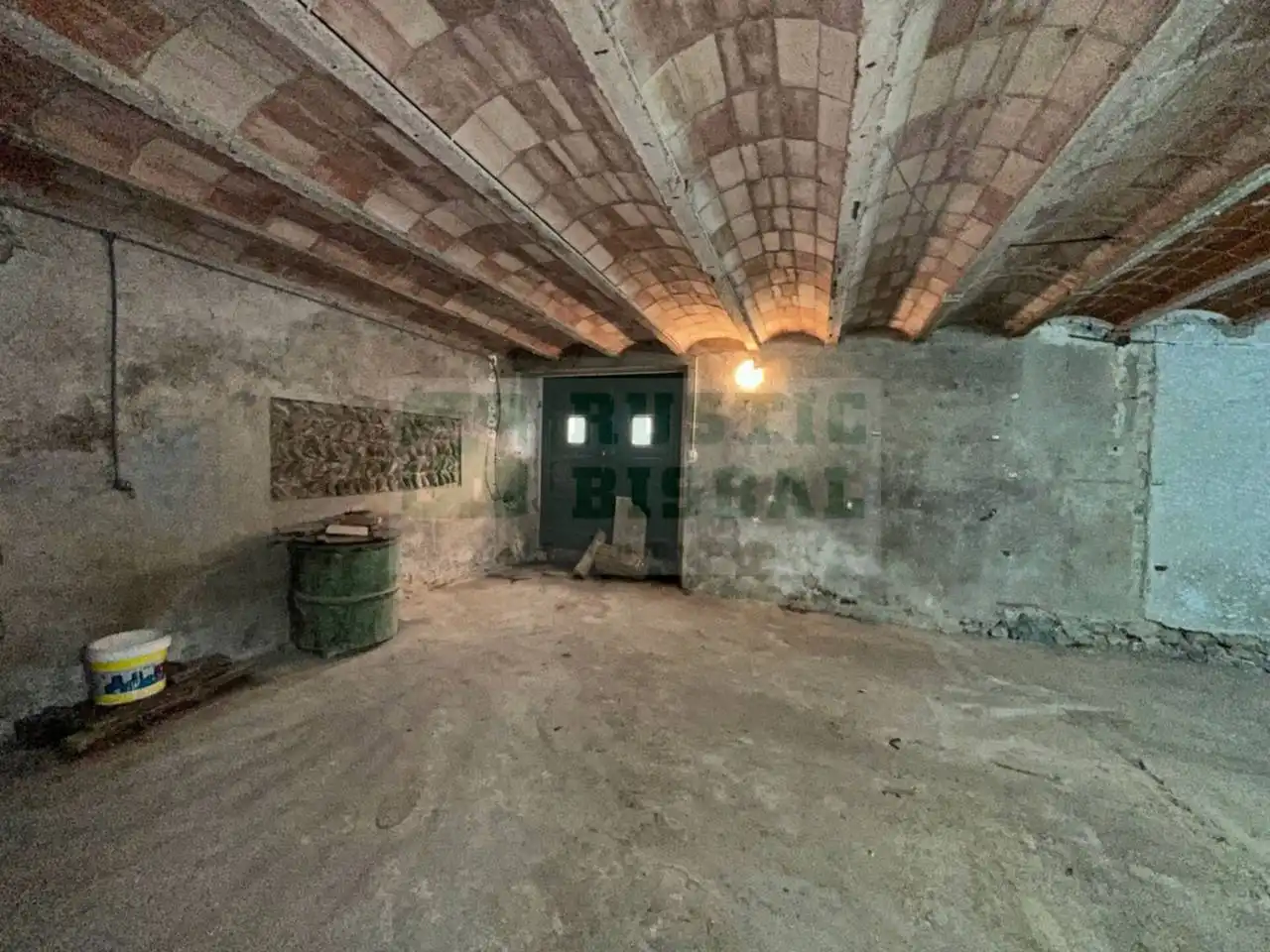 Finca rústica en venta en Bàscara con Jardín privado