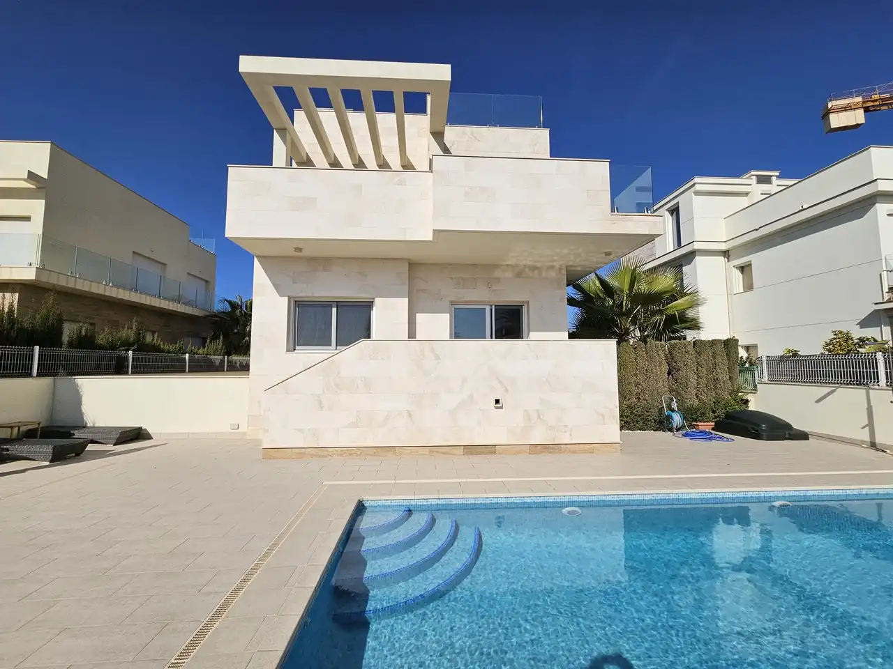 Chalet con piscina en venta en Orihuela Costa, imagen 3