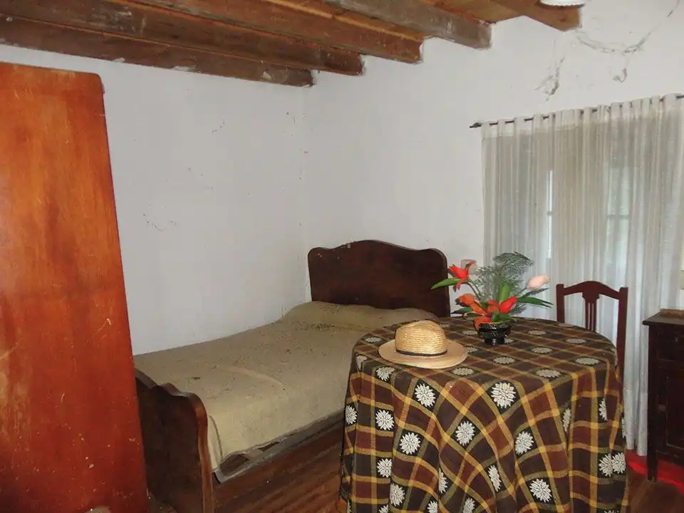 Habitación de Casa adosada en venta en Riocavado de la Sierra