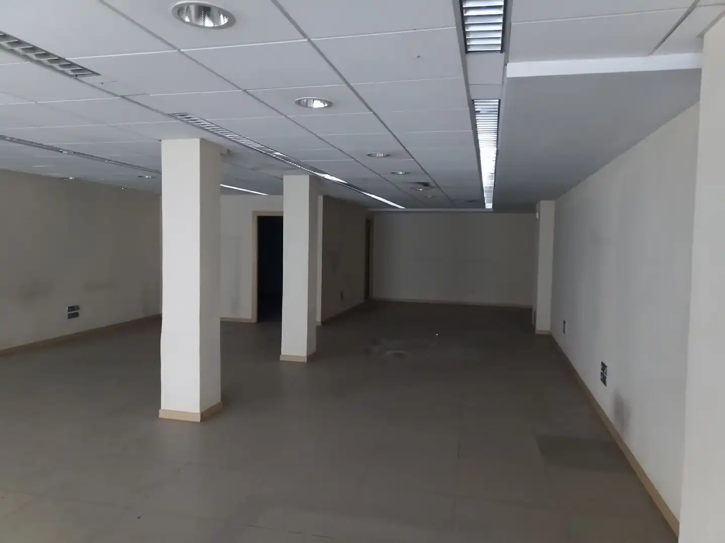 Business premises to rent in Calle Juan II, imagen 6