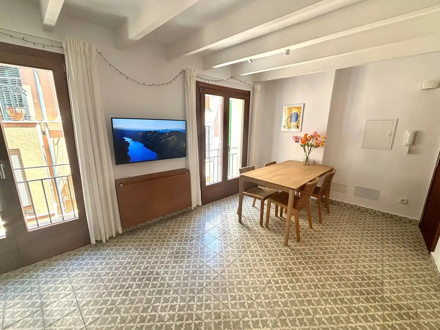 Flat for rent in Cort