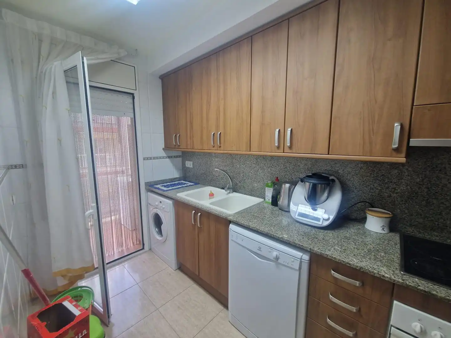 Cuina de Pis en venda en La Ràpita amb Terrassa, Moblat i Balcó