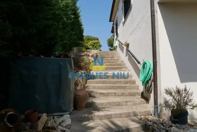 Vista exterior de Casa o xalet en venda en Lloret de Mar amb Calefacció, Jardí privat i Piscina