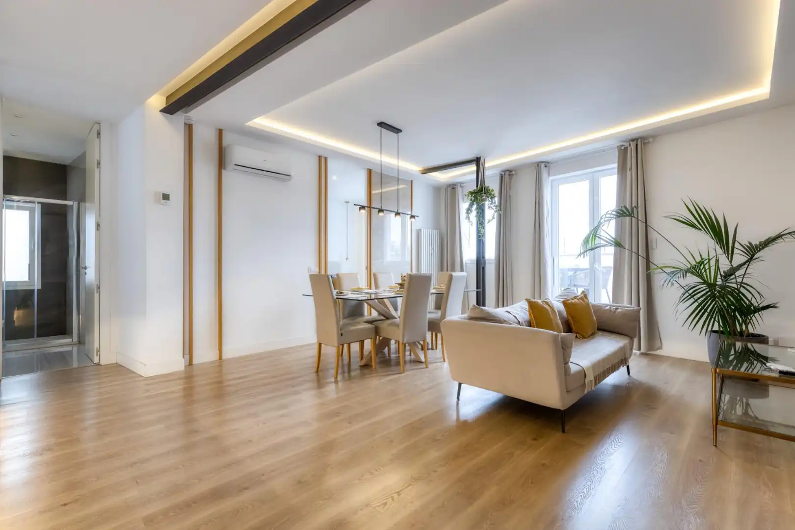 Comedor de Ático en venta en Madrid con Aire acondicionado, Calefacción y Terraza