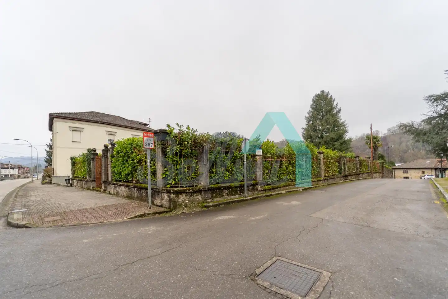 Casa o xalet en venda en Piloña amb Jardí privat, Parquet i Terrassa