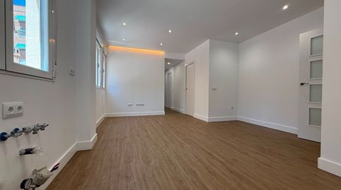 Foto 2 de Piso en venta en Valencia, Juan de la Cierva, Getafe