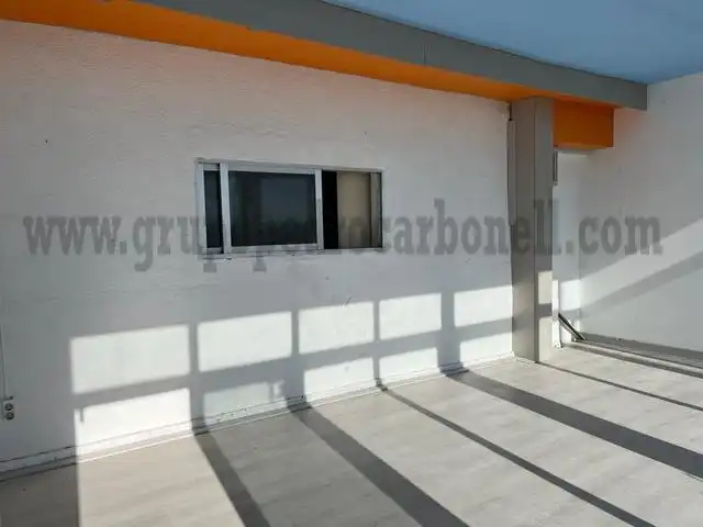 Terraza de Finca rústica en venta en Crevillent con Aire acondicionado, Jardín privado y Piscina