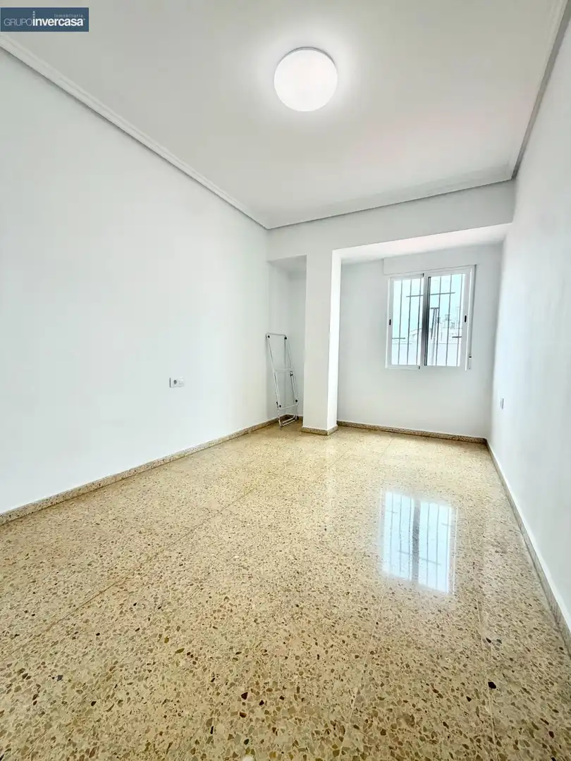 Habitación de Ático de alquiler en Quart de Poblet con Terraza