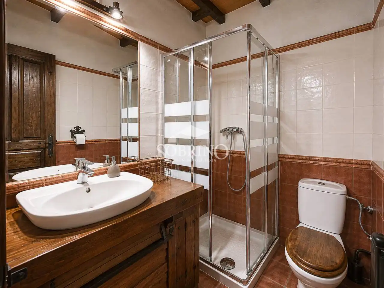 Baño de Casa o chalet en venta en Llanes con Aire acondicionado, Calefacción y Parquet