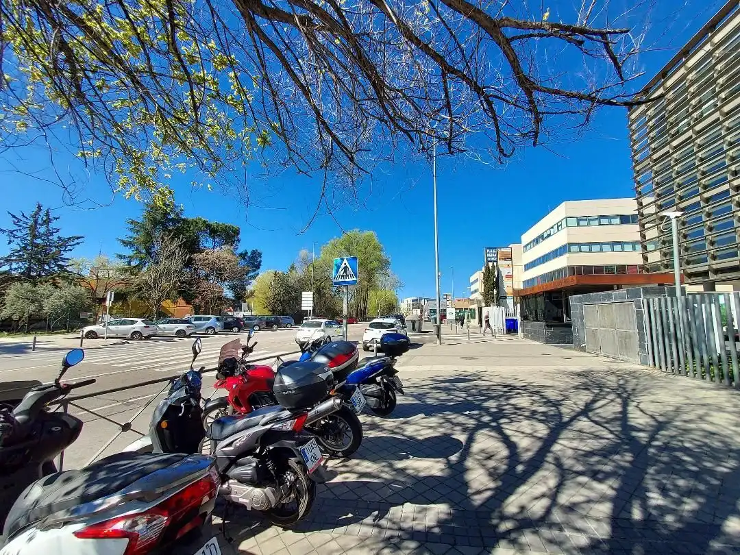 Bureau avec ascenseur à louer à Avenida de la Industria, imagen 18
