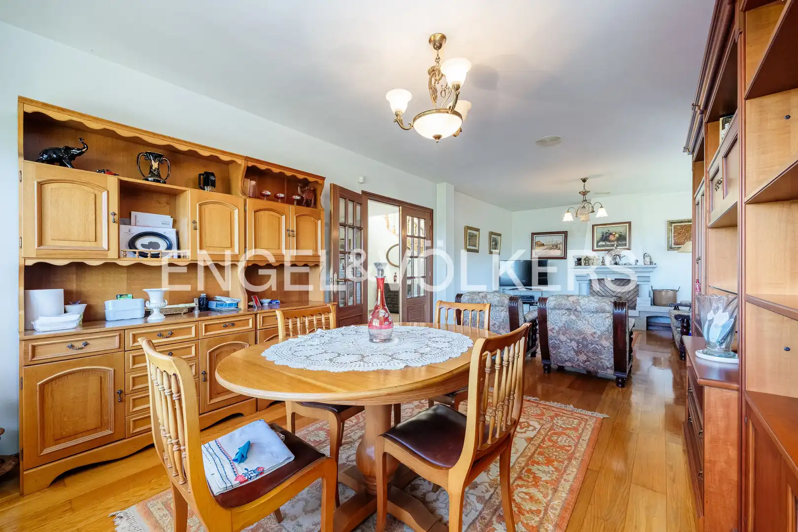 Comedor de Casa o chalet en venta en Vigo  con Calefacción, Jardín privado y Parquet