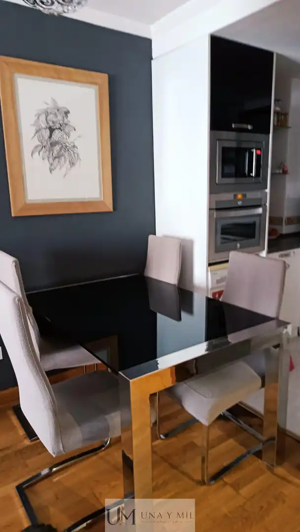 Menjador de Apartament en venda en Calvarrasa de Abajo amb Calefacció, Terrassa i Piscina comunitària