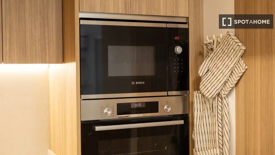 Cocina de Piso de alquiler en Valencia con Aire acondicionado, Calefacción y Amueblado