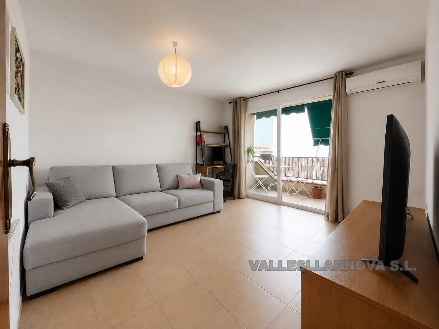 Sala de estar de Piso en venta en Mollet del Vallès con Aire acondicionado y Balcón