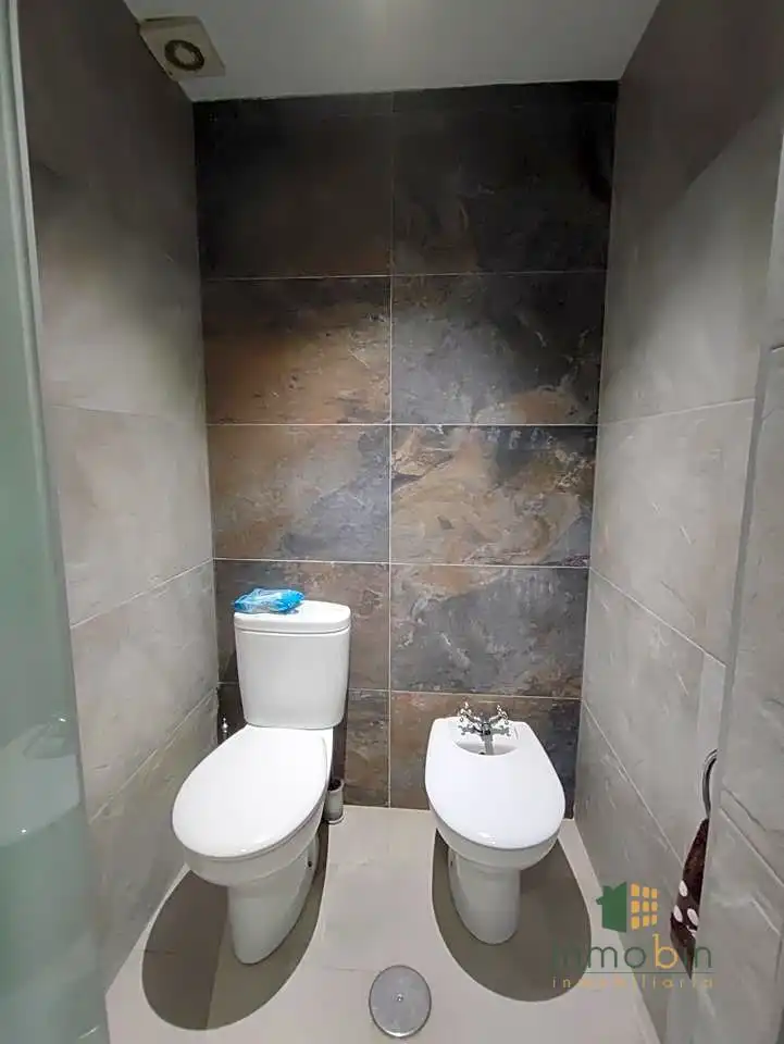 Baño de Piso en venta en Don Benito con Aire acondicionado, Terraza y Trastero