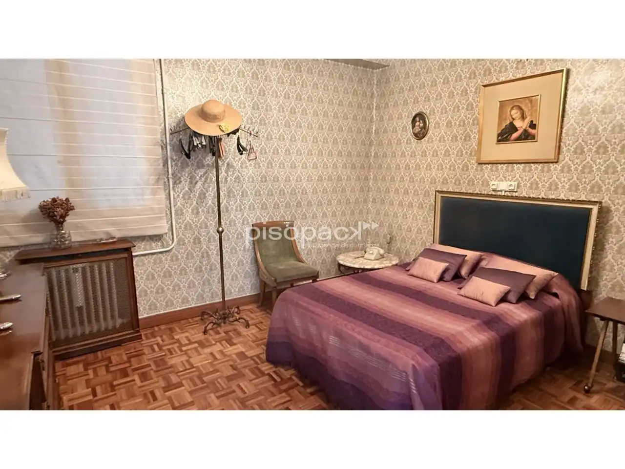 Bedroom of Flat for sale in  Pamplona / Iruña  with Heating, Parquet flooring and Storage room
