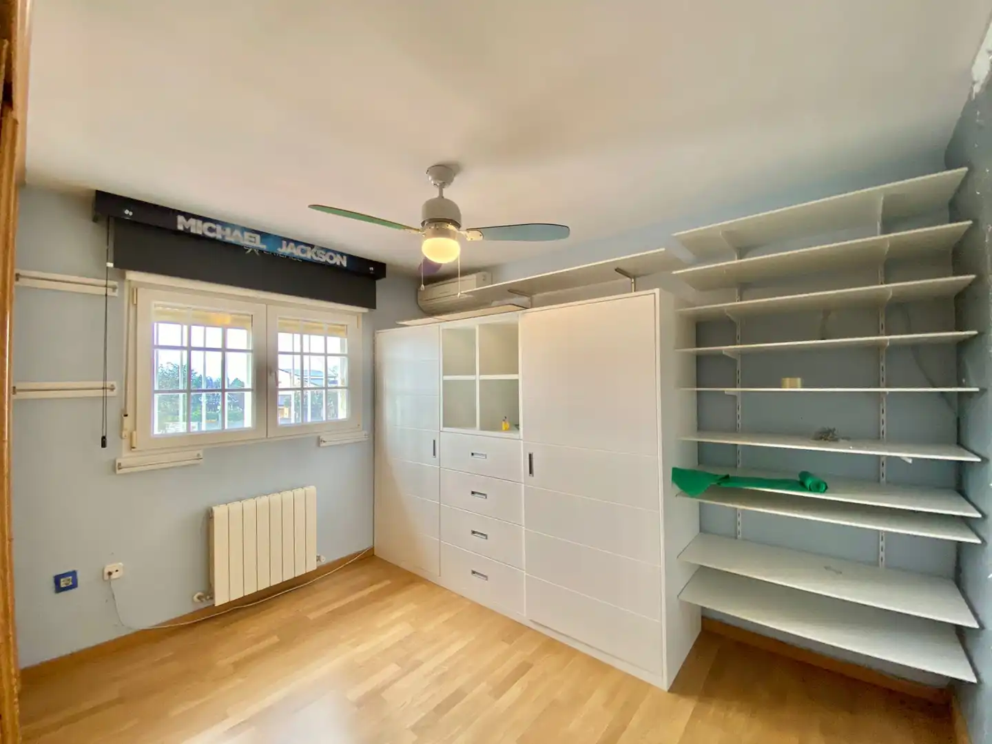 Habitación de Casa o chalet en venta en Guadarrama con Aire acondicionado, Calefacción y Jardín privado