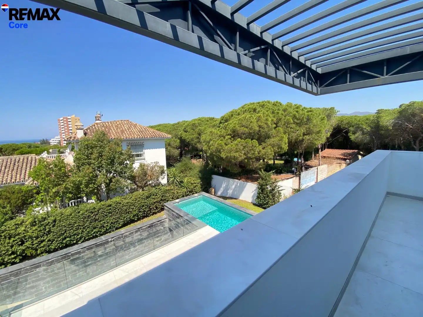 Terrassa de Casa o xalet en venda en Marbella amb Aire condicionat, Calefacció i Jardí privat