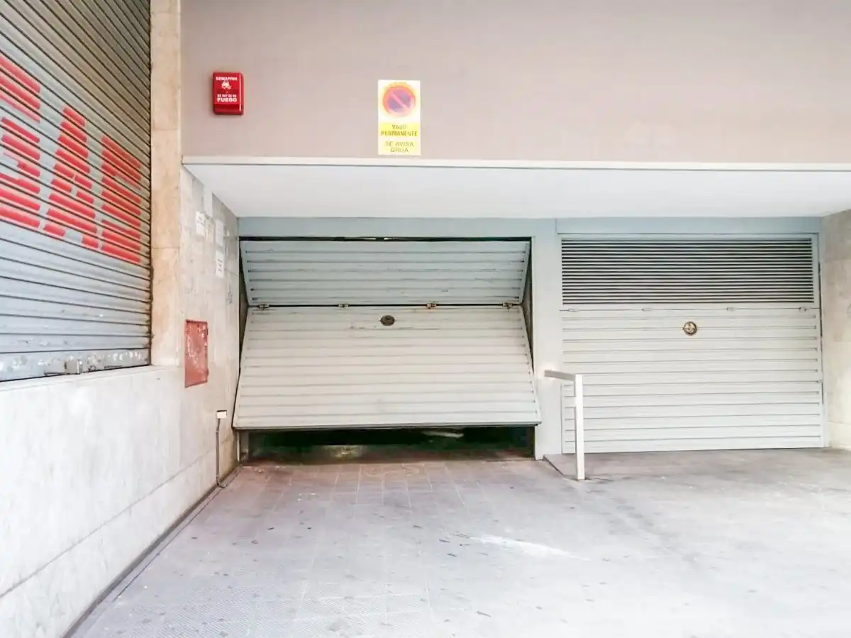 Parkplatz zum Verkauf in Sant Andreu, imagen 4