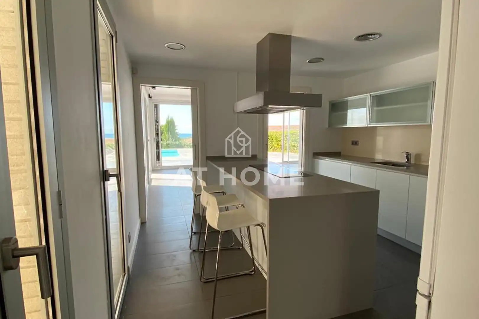 Küche von Haus oder Chalet zum Verkauf in Sant Vicenç de Montalt mit Heizung, Privatgarten und Schwimmbad