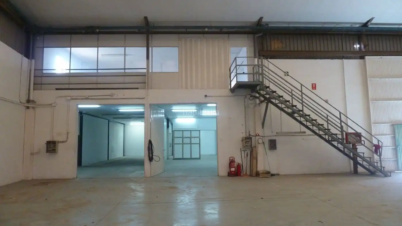 Industrial building for sale in Calle Andalucía 42, imagen 15