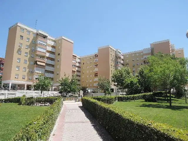 Wohnung mit Terrasse zum Verkauf in Avenida de Nuevo Versalles 32