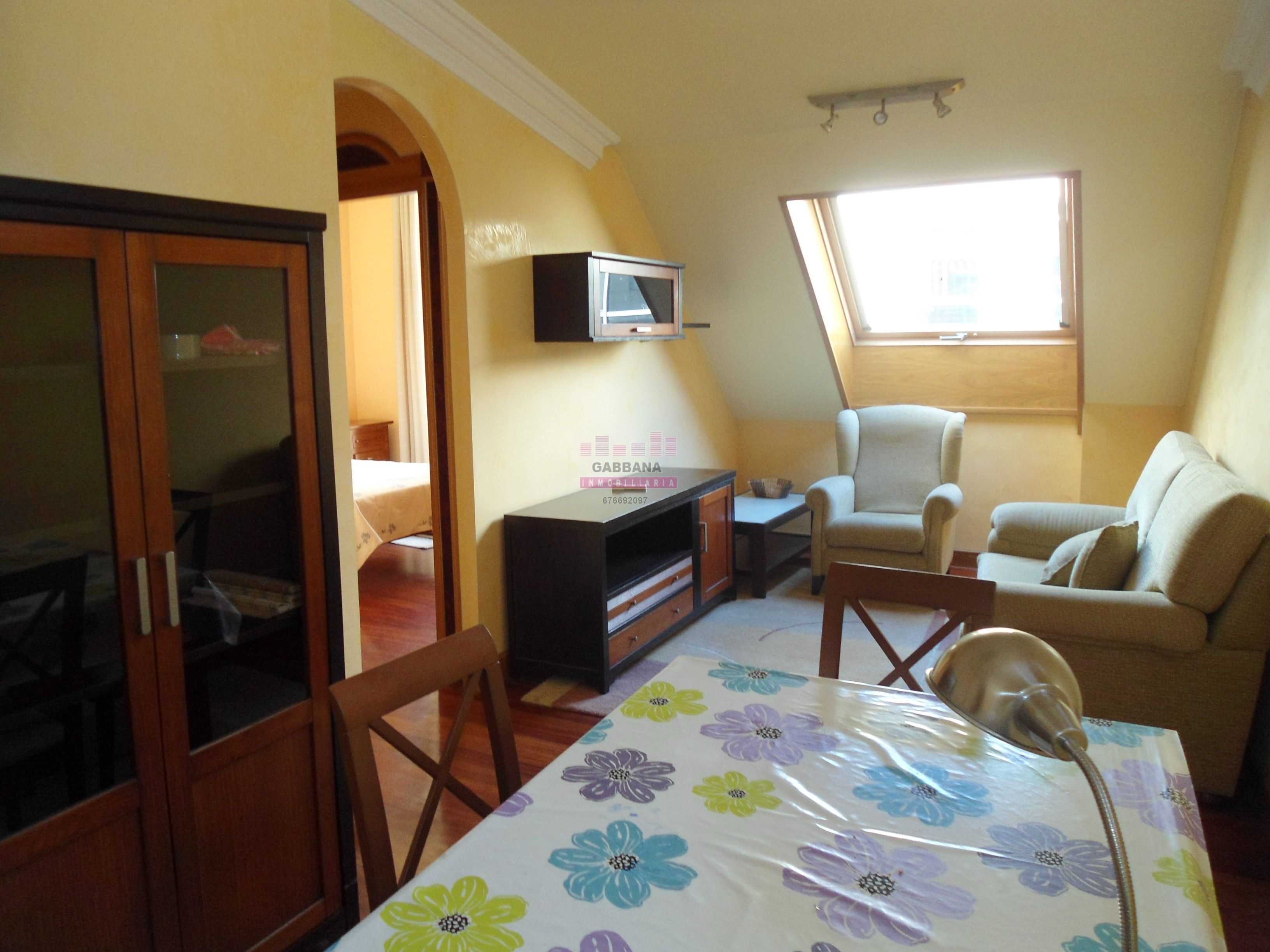 Bedroom of Flat for rent in Vigo   with Heating, Parquet flooring and Furnished
