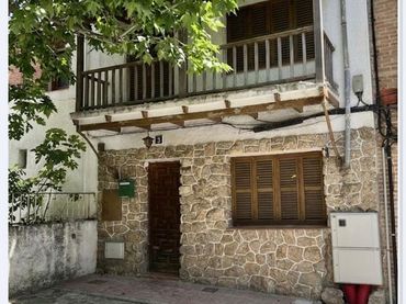 Casa con balcón en venta en Plaza del Hospital