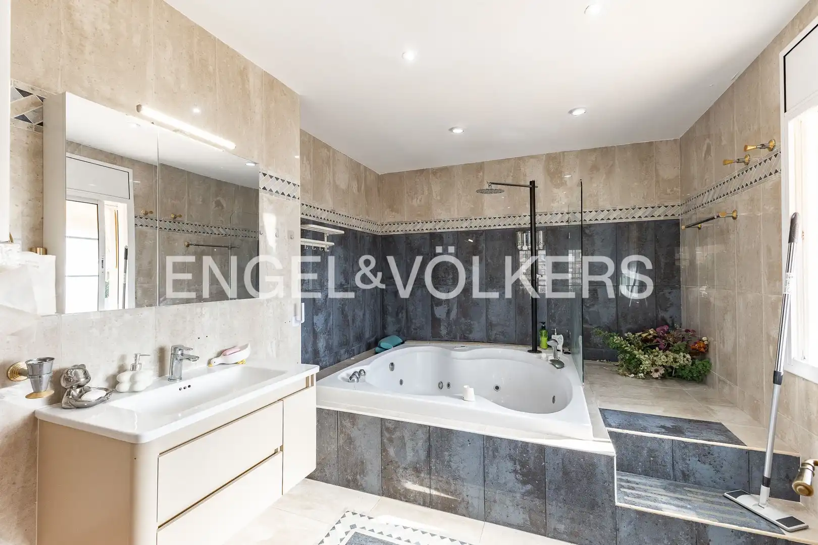 Baño de Casa o chalet de alquiler en Cabrils con Aire acondicionado, Calefacción y Jardín privado