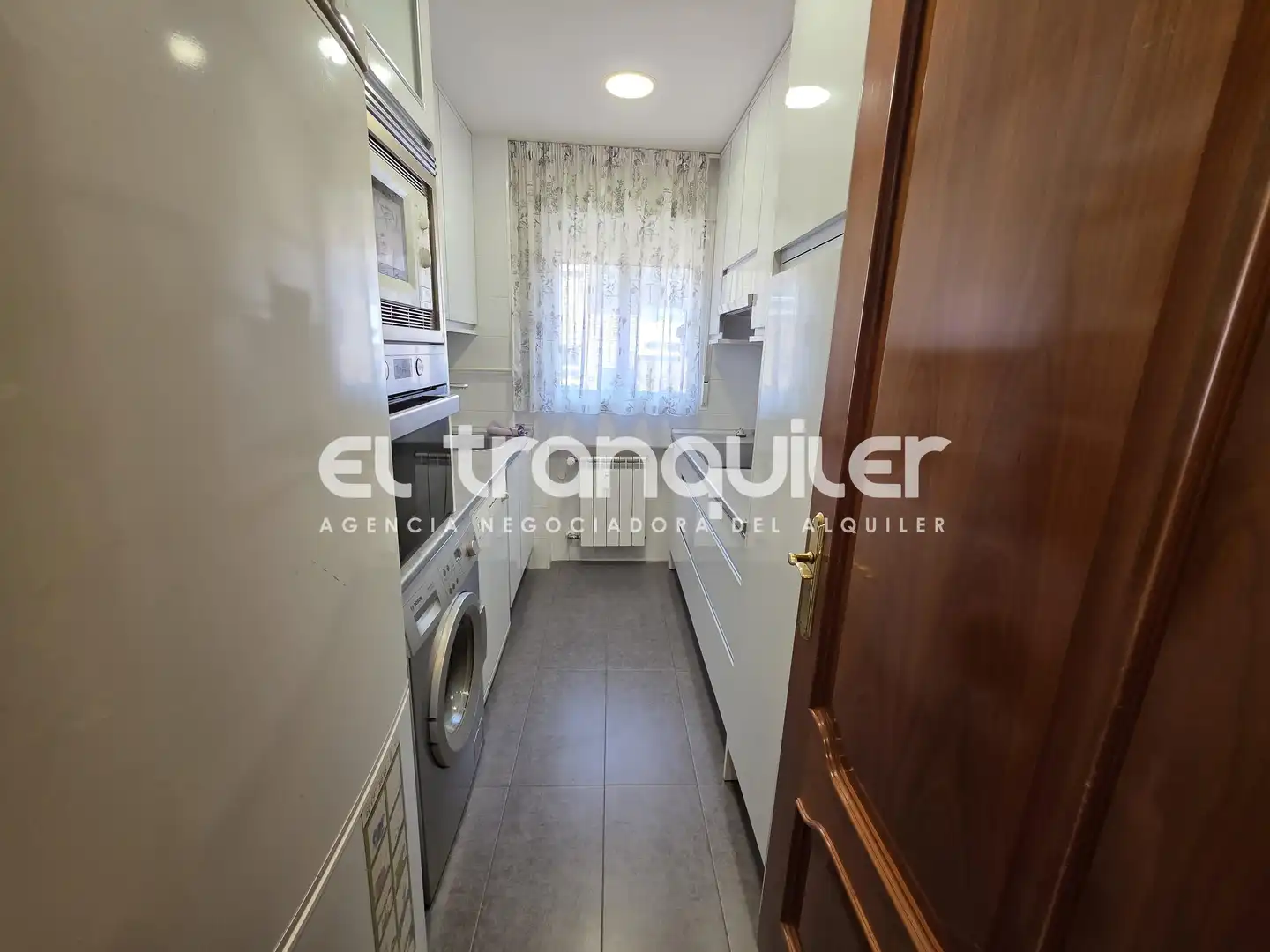 Cocina de Piso de alquiler en Madrid con Aire acondicionado, Parquet y Amueblado
