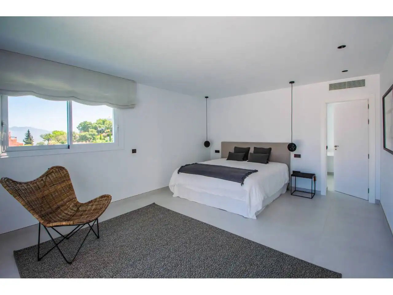 Habitación de Casa o chalet en venta en Marbella con Aire acondicionado, Calefacción y Jardín privado